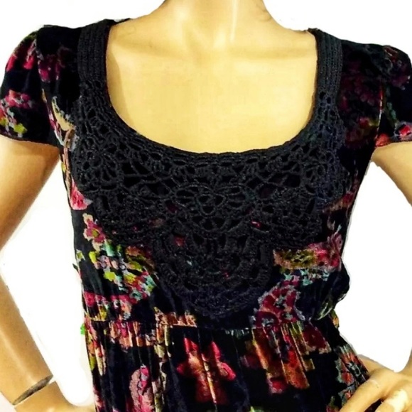 Cynthia Steffe Date Night Dress - Picture 8 of 16